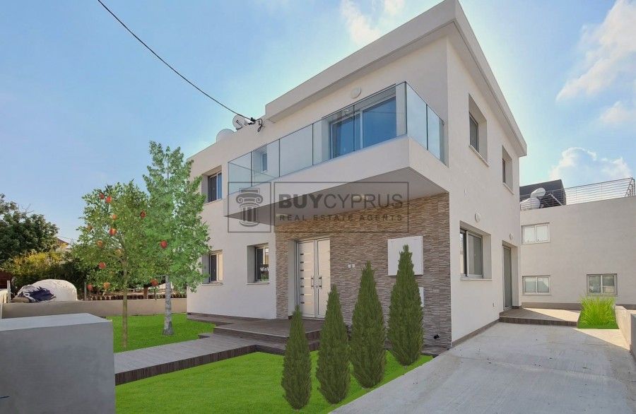 Property photo 1 of 31