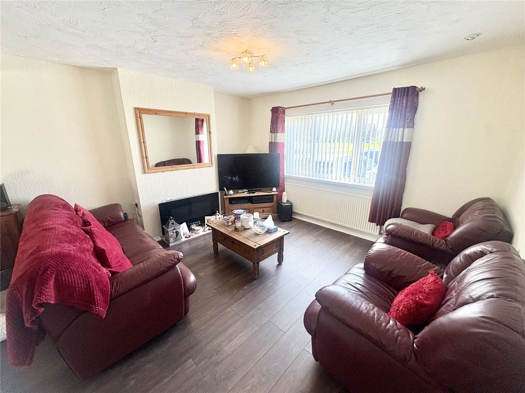 Property photo 3 of 20 Picture No. 13