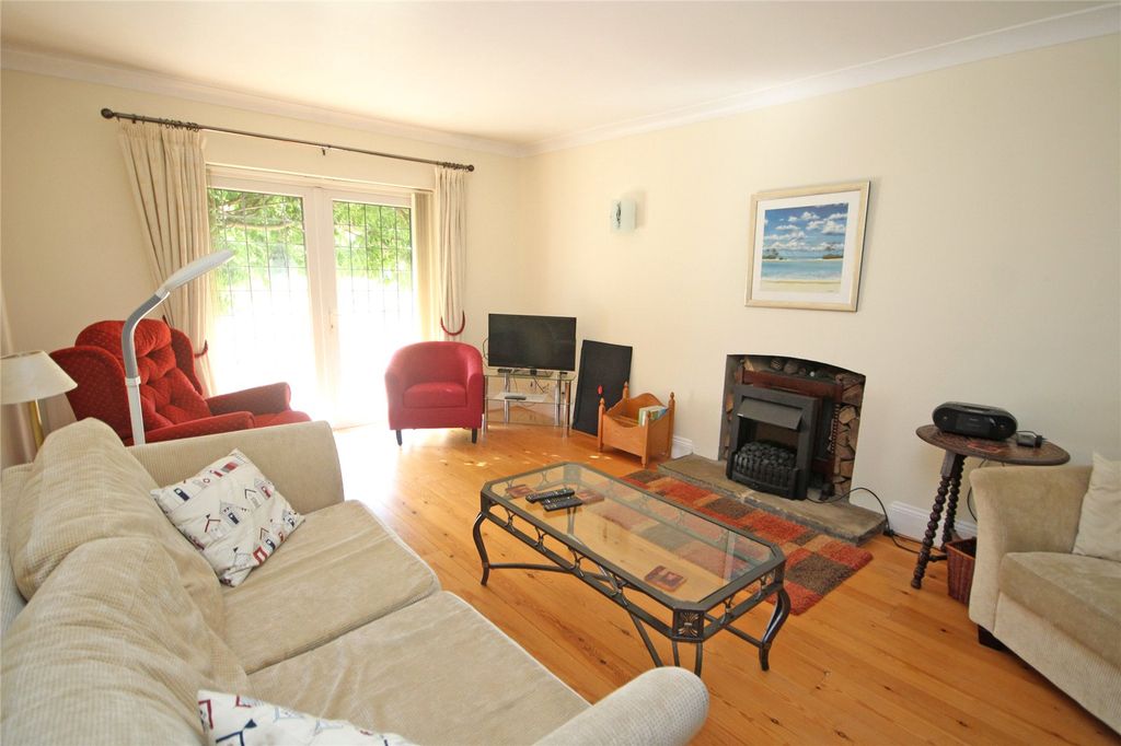 Property photo 3 of 14 Picture No. 07