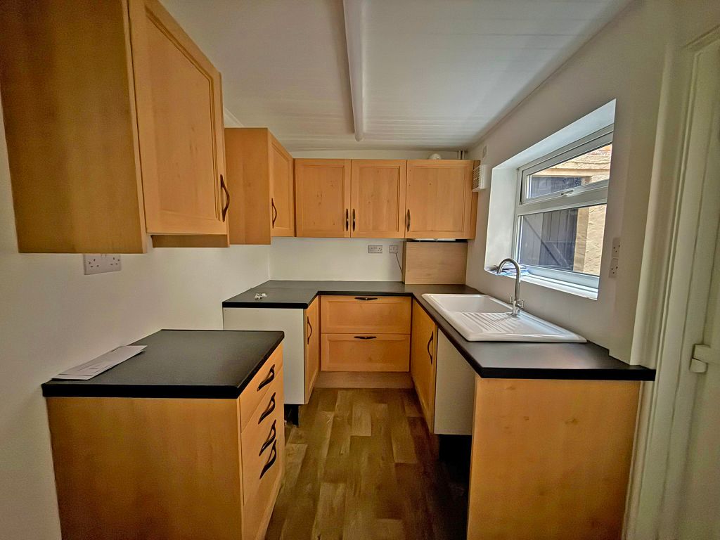 Property photo 3 of 10 Img_6322