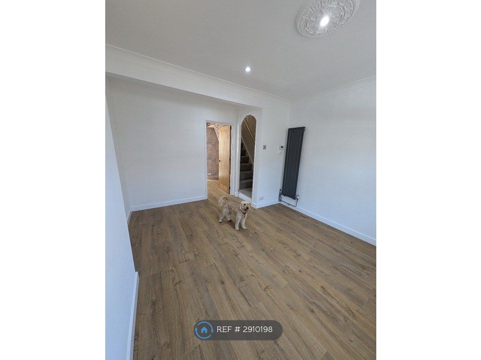Property photo 1 of 25
