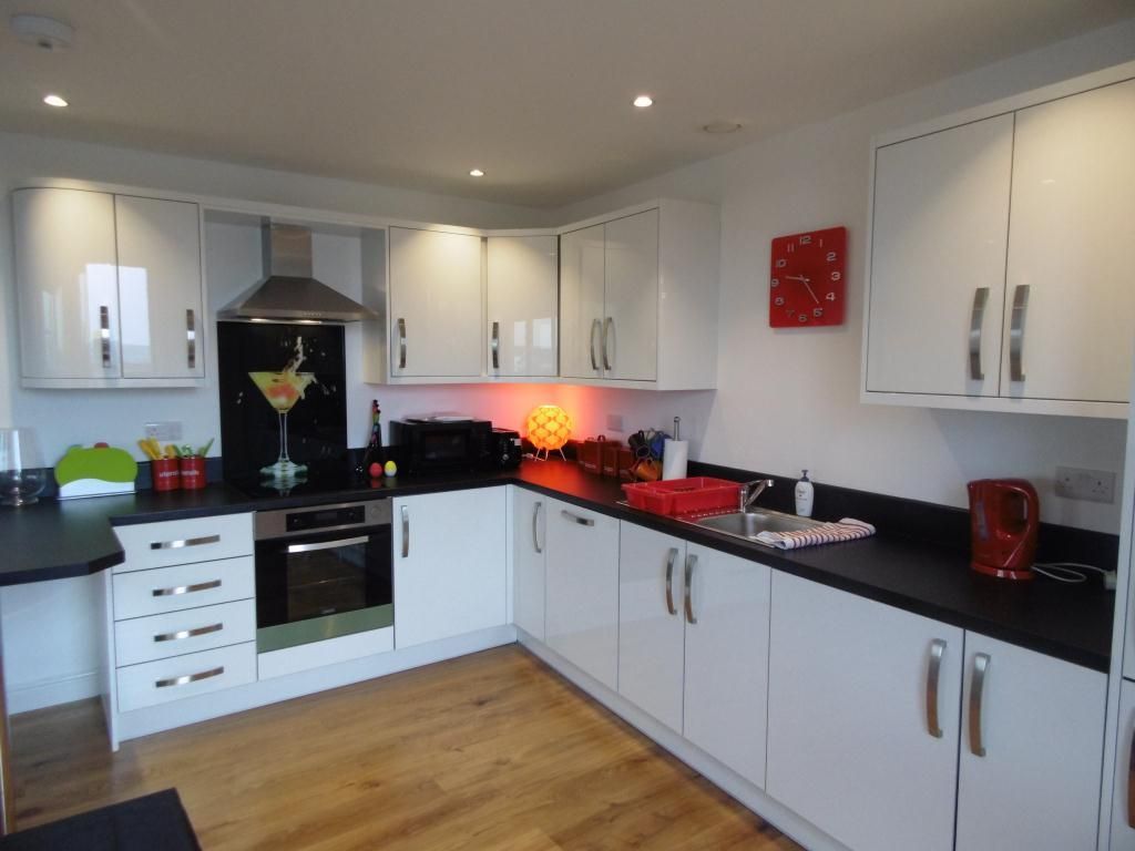 Property photo 2 of 10 P1070096_Lge.Jpg