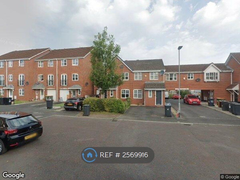 Property photo 3 of 18 Outdoorview Of The Estate