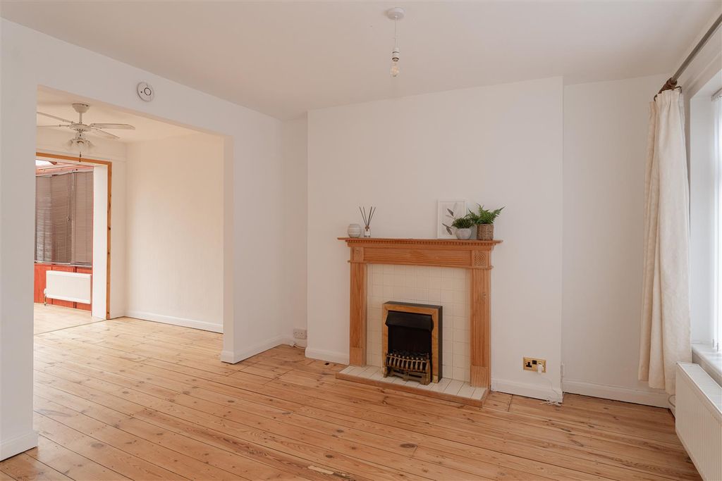 Property photo 3 of 16 7.Jpg