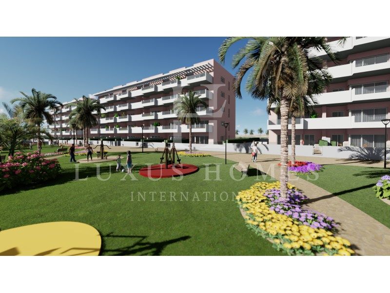 Property photo 2 of 21