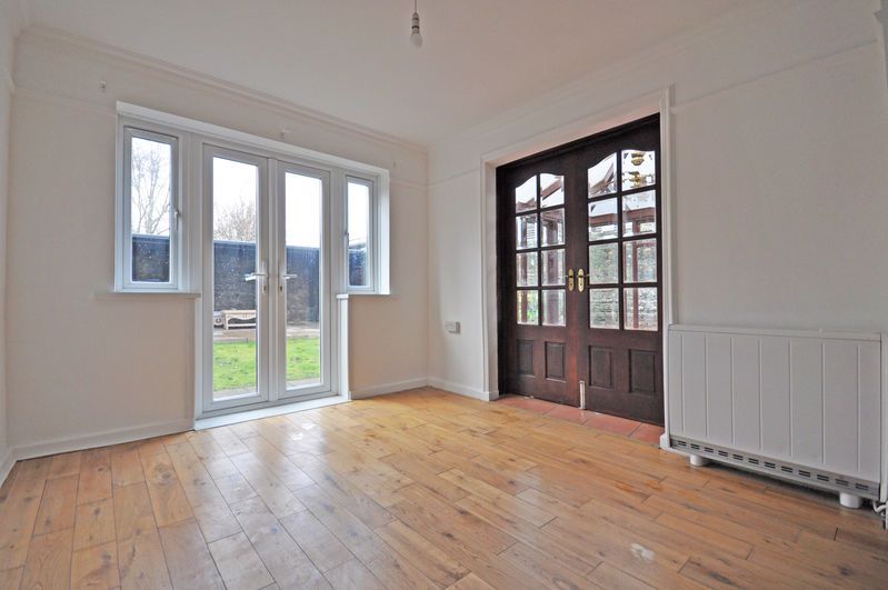 Property photo 3 of 14 Photo 3