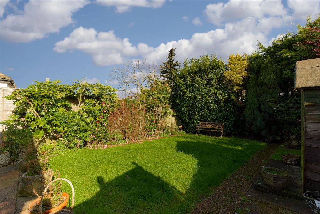 Property photo 3 of 13 (13 Of 13).Jpg