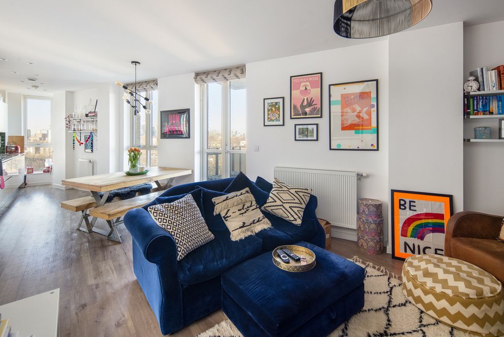 Property photo 1 of 19