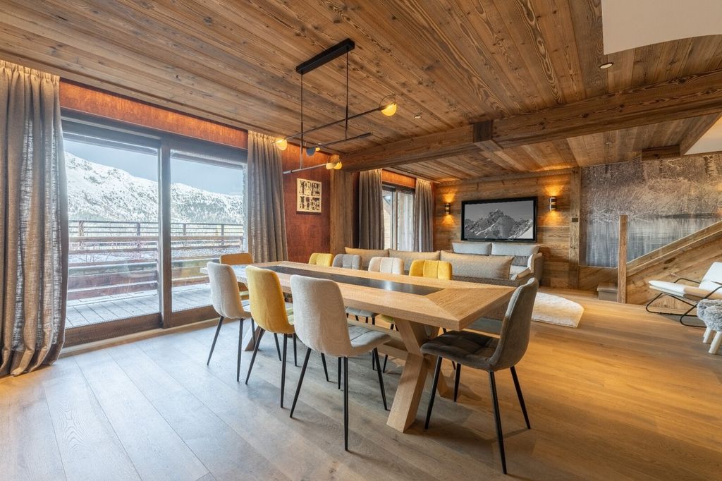 Property photo 1 of 7 The Chalet For Sale