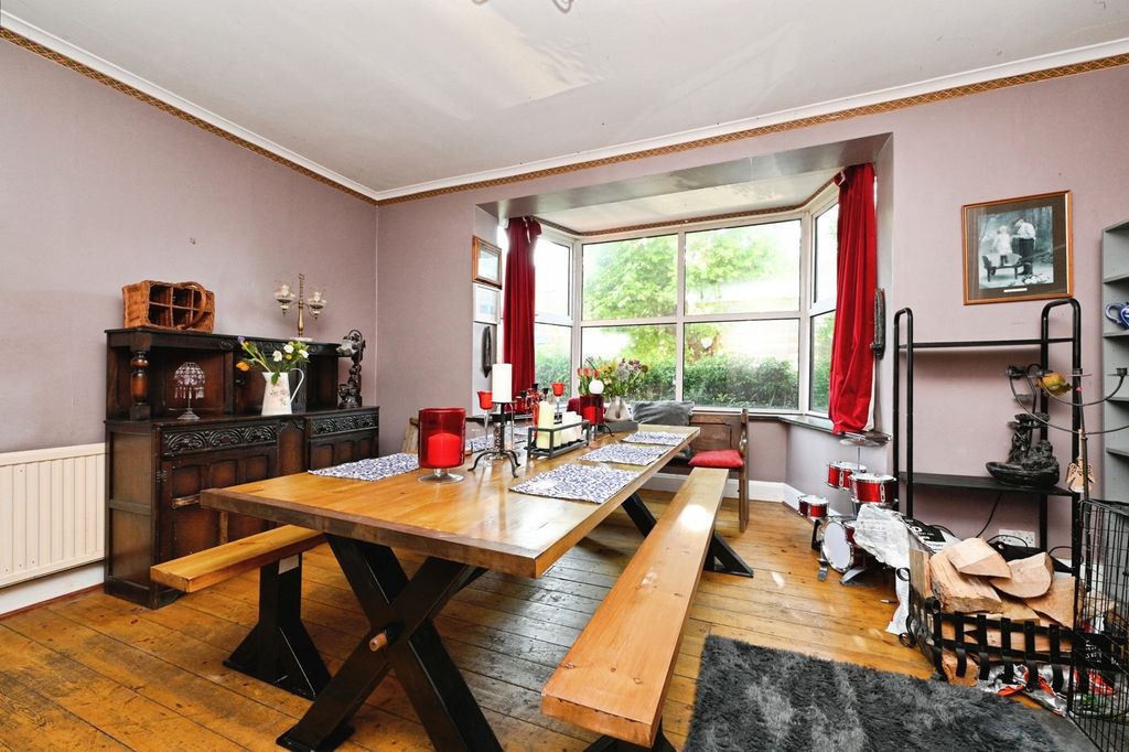 Property photo 1 of 16 Photo
