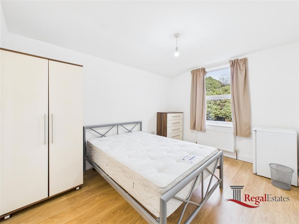 Property photo 1 of 7 Cam02489G0-Pr0236-Still001.Jpg