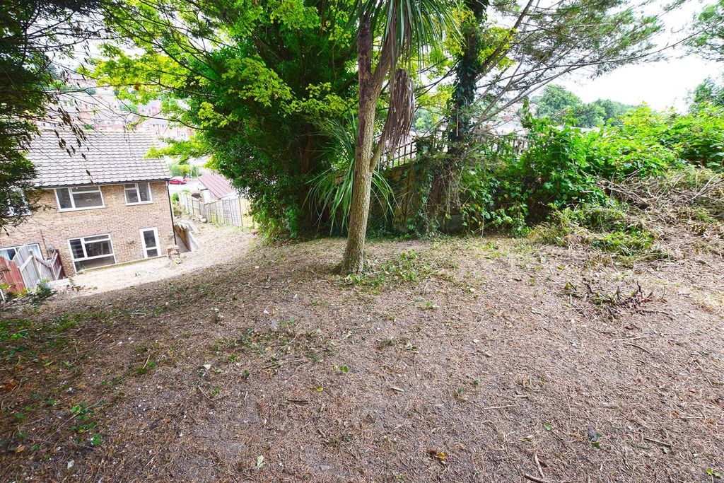 Property photo 2 of 15