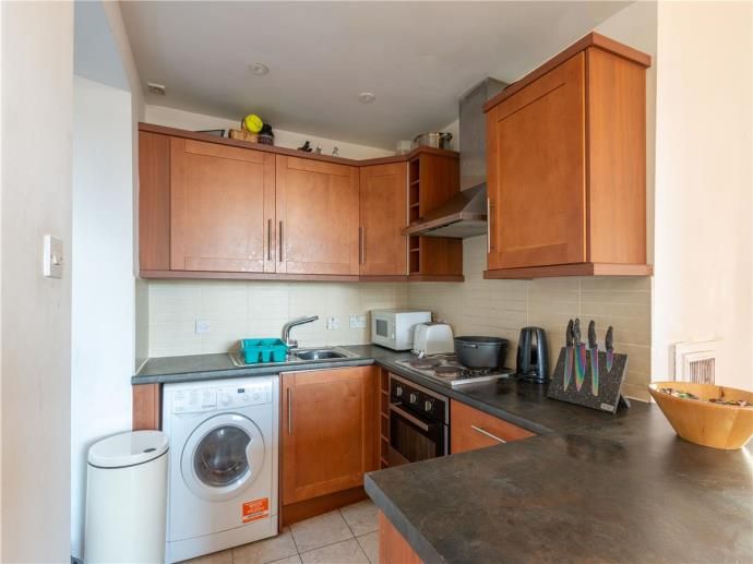 Property photo 3 of 9