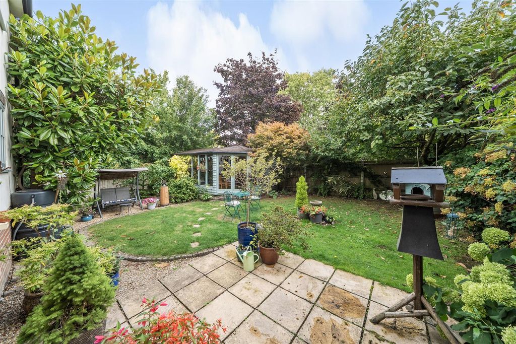 Property photo 3 of 23 Rear Garden To Sh