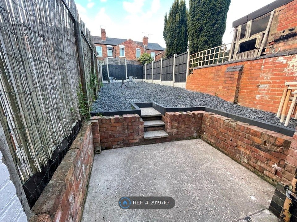 Property photo 3 of 18