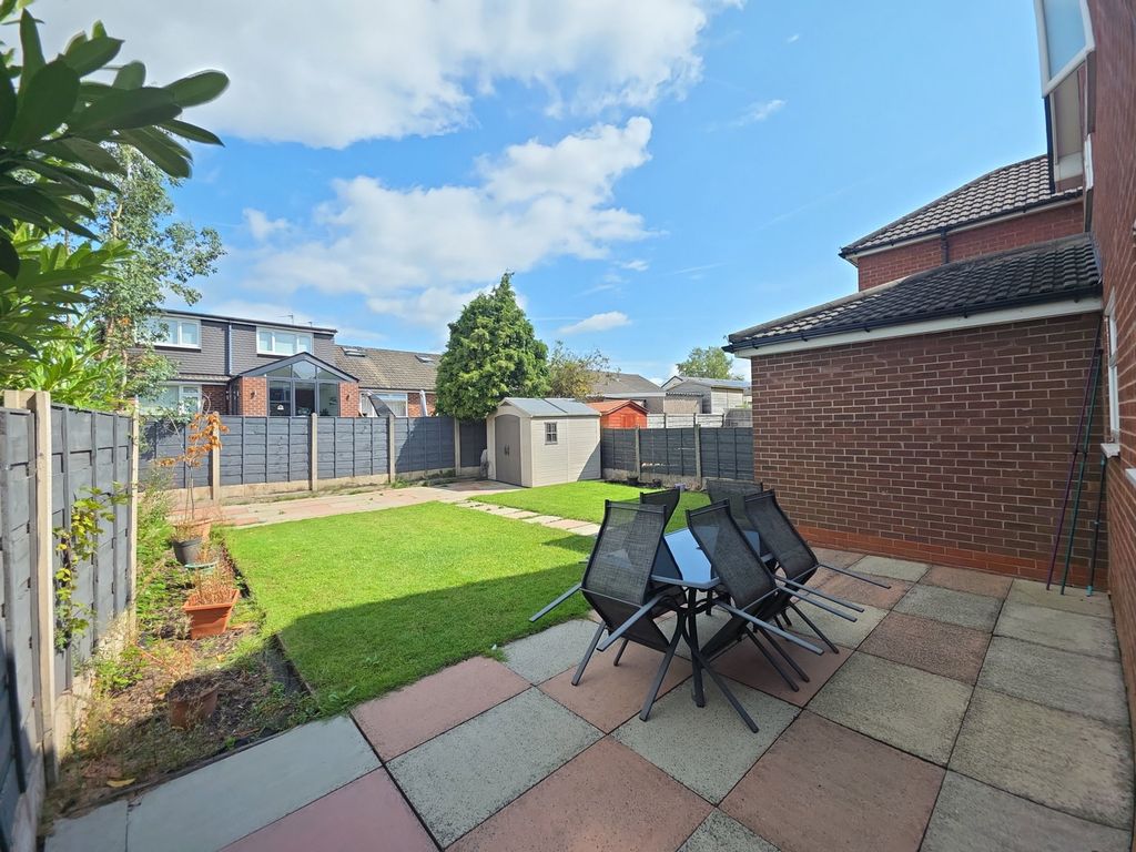 Property photo 3 of 22