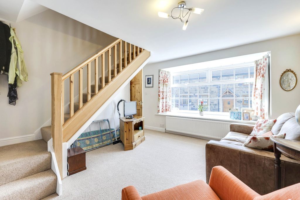 Property photo 2 of 10 Picture No. 05