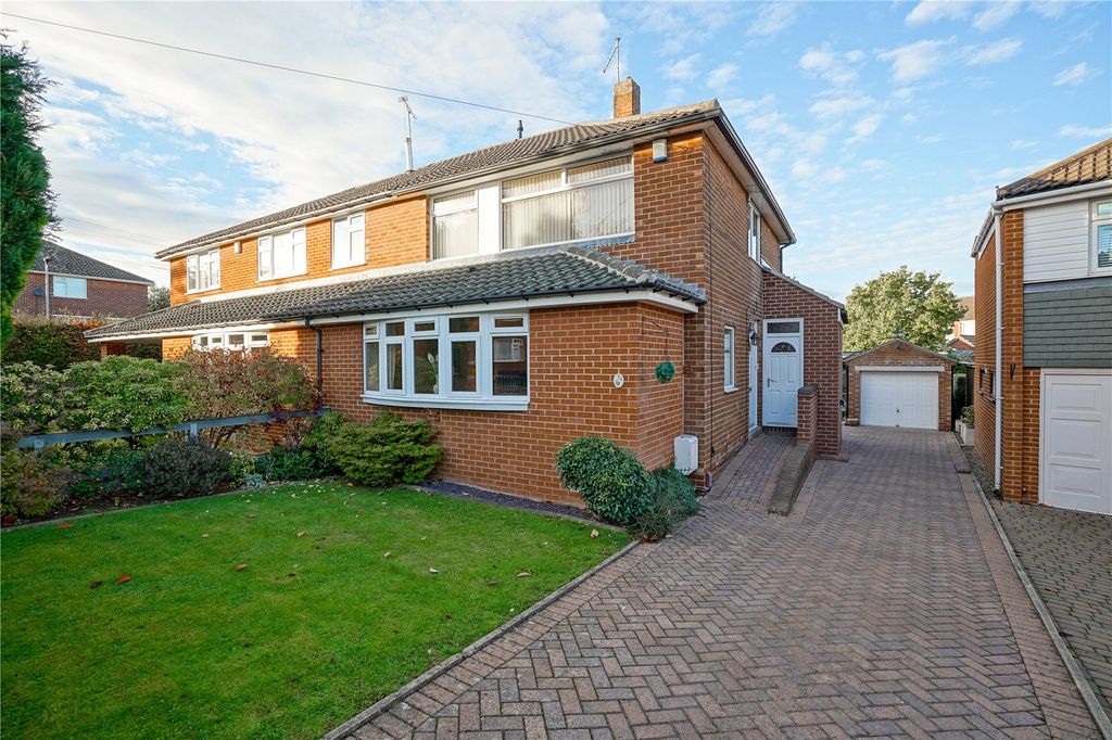 Property photo 1 of 17 Picture No. 15