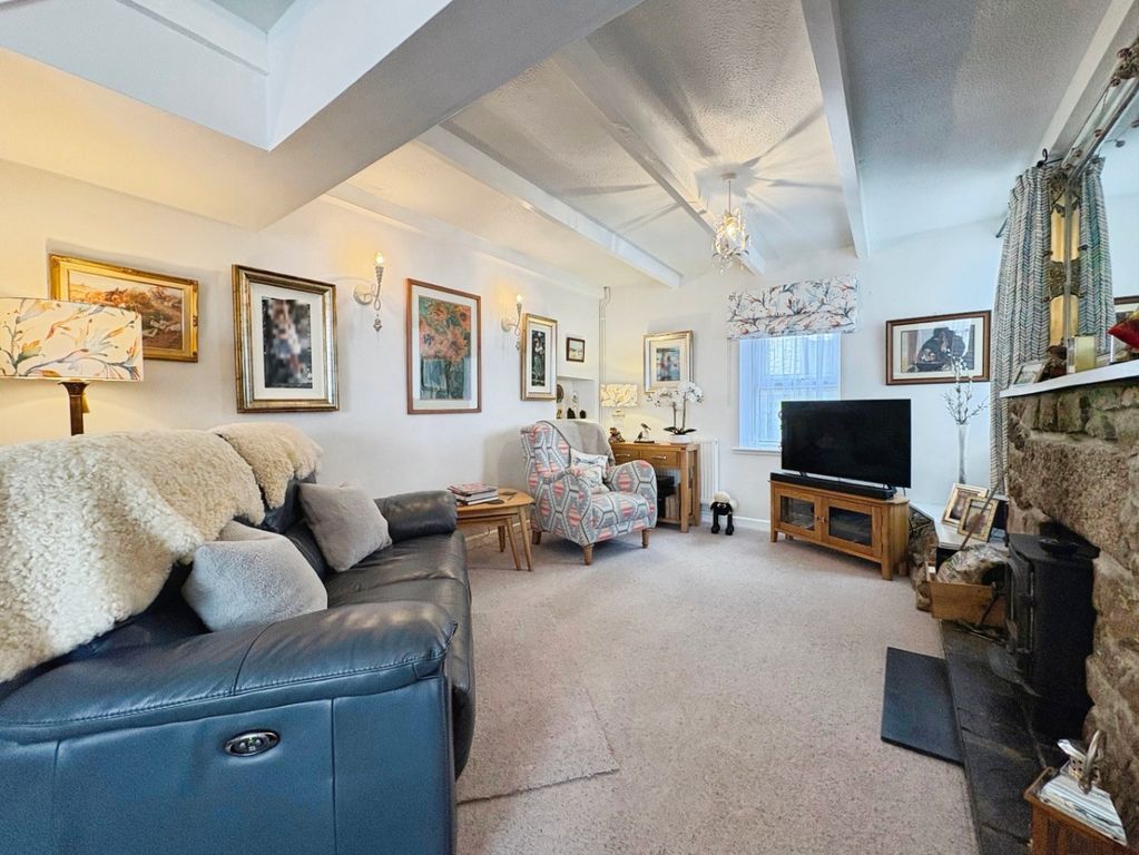 Property photo 2 of 16 5013154