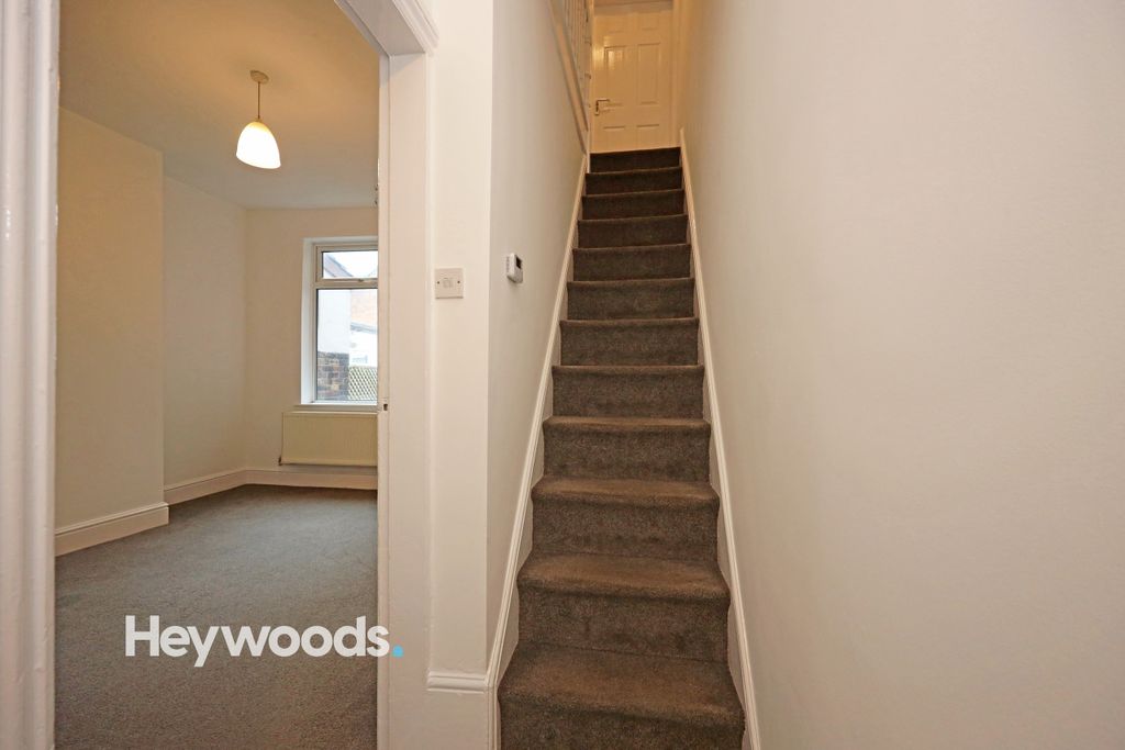 Property photo 3 of 25 099A9857