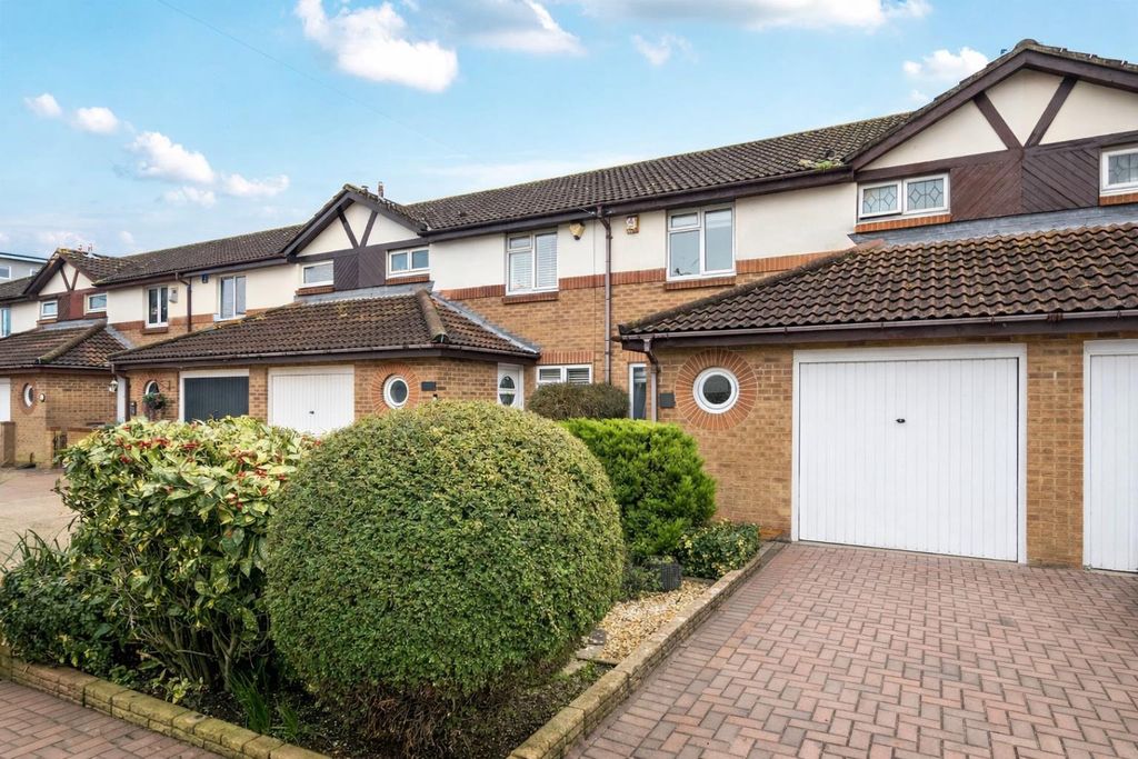 Property photo 1 of 13 Front Shoot.Png