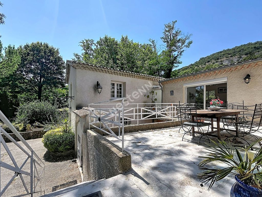 Property photo 3 of 25