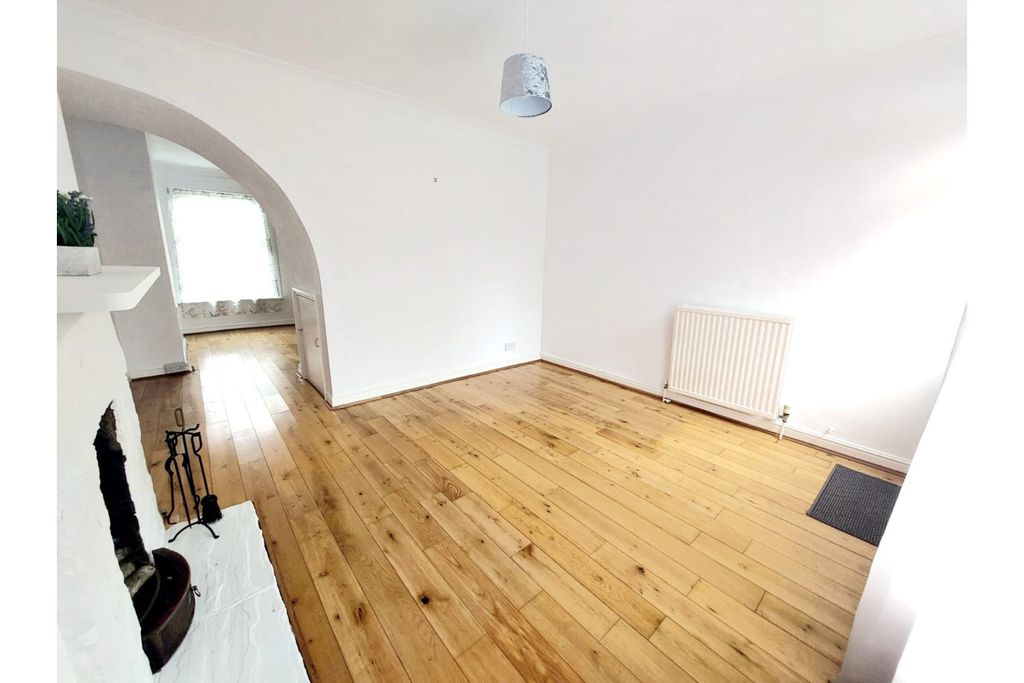 Property photo 2 of 25 Reception Room One