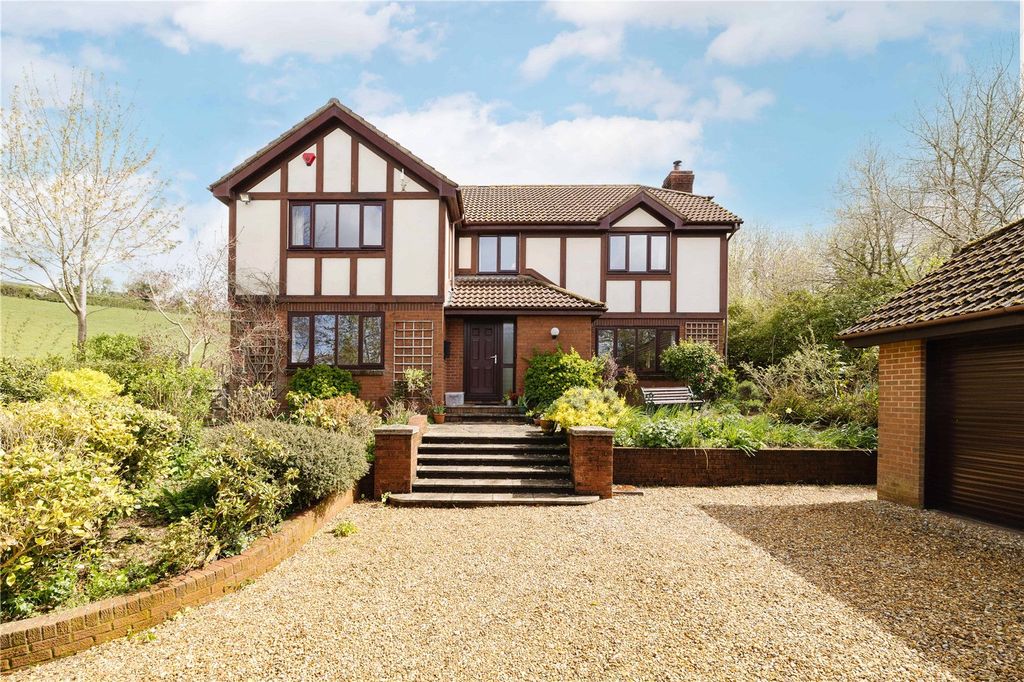 Property photo 1 of 25 Picture No. 03