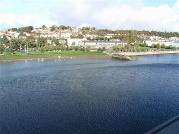 Property photo 2 of 7