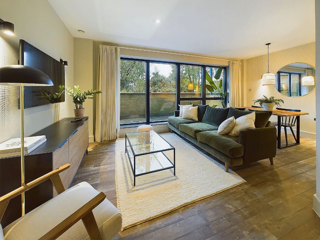 Property photo 1 of 14 4351551