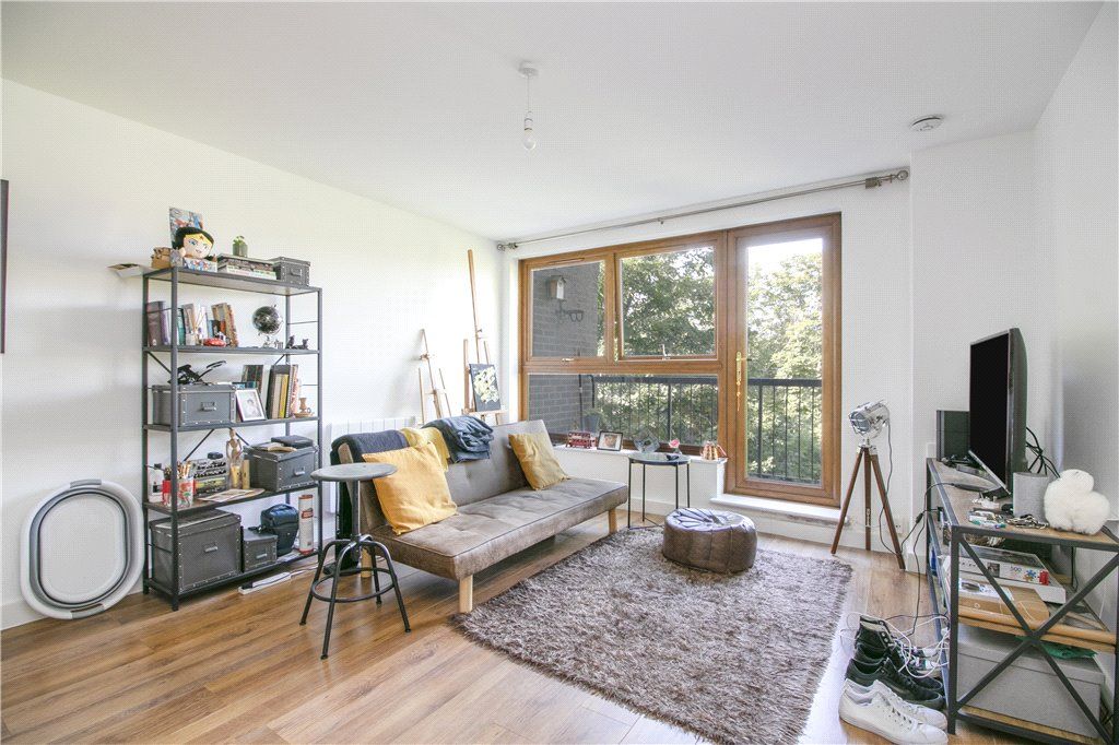 Property photo 2 of 11 Reception Room