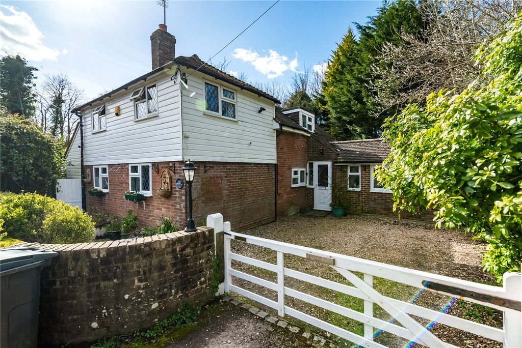 Property photo 2 of 25 Picture No. 35