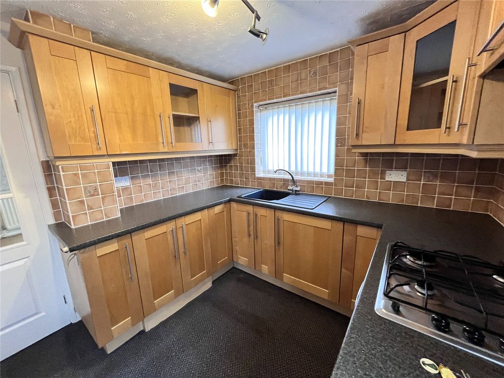 Property photo 3 of 12 Picture No. 06