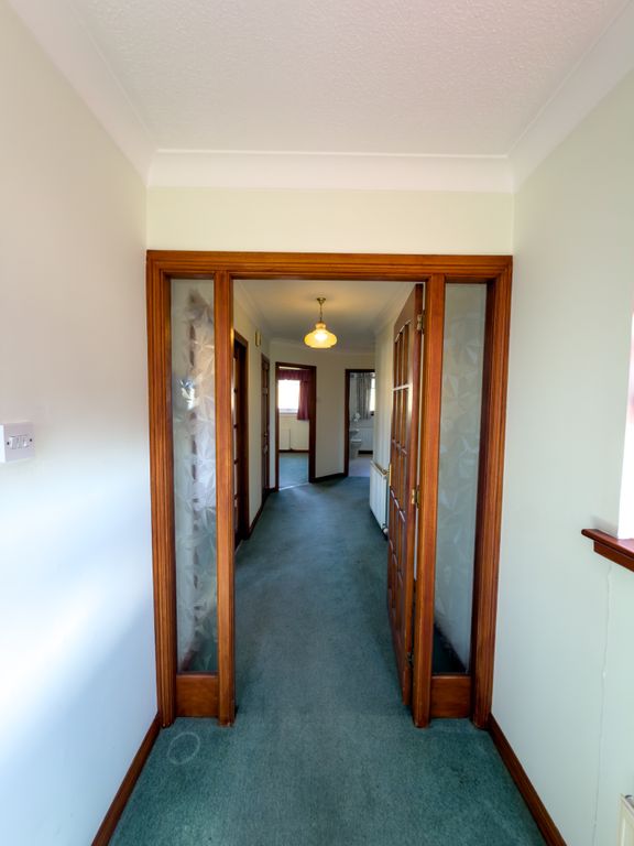 Property photo 3 of 23