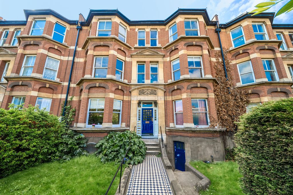 Property photo 1 of 12 Picture No. 16