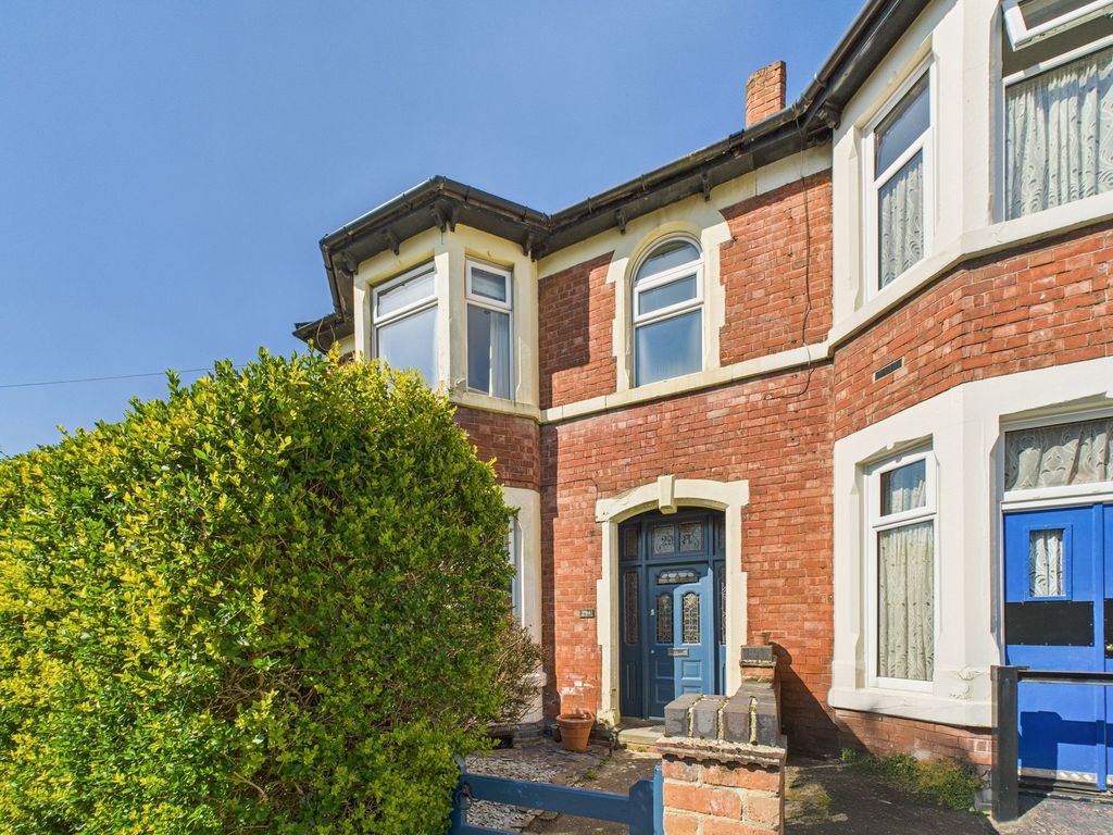 Property photo 1 of 17 Front