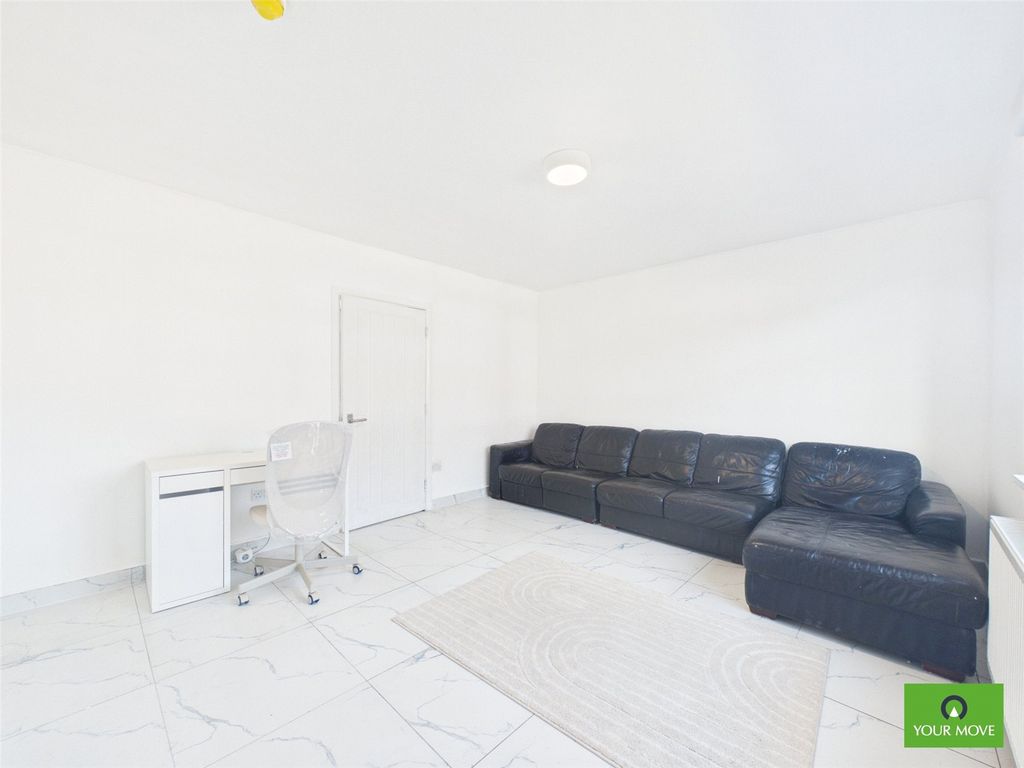 Property photo 2 of 51 Picture No. 01