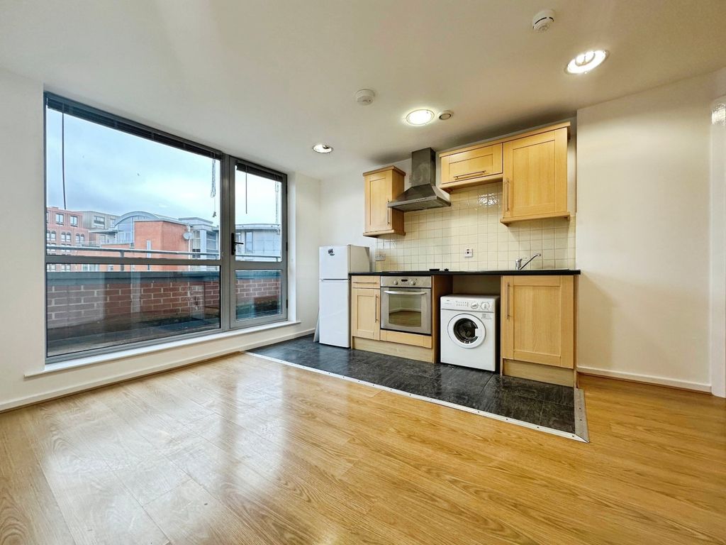 Property photo 2 of 10 Picture No. 44