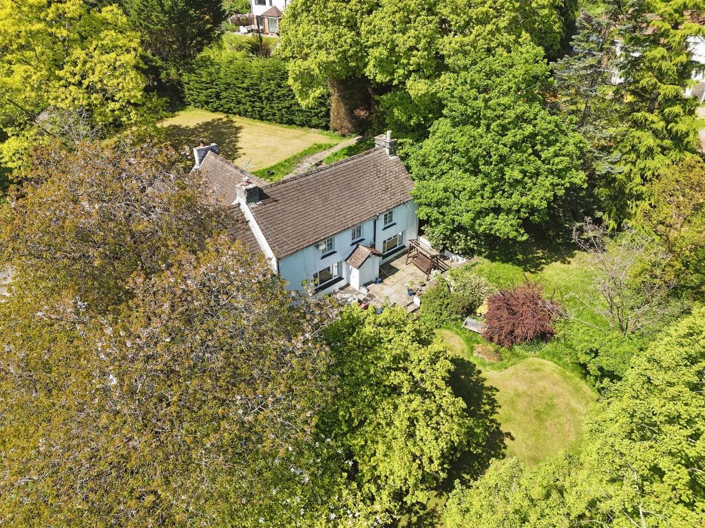 Property photo 2 of 41