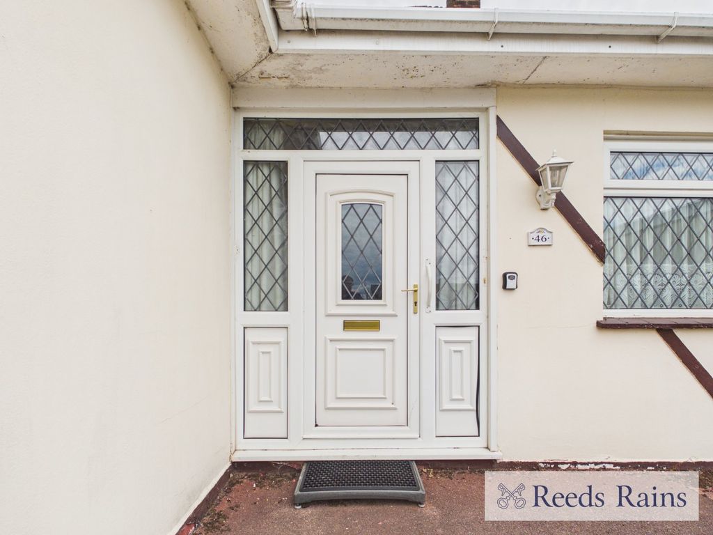 Property photo 2 of 32 Picture No. 82