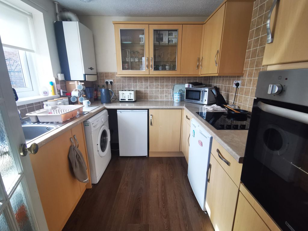 Property photo 2 of 8