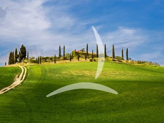 Property photo 1 of 1