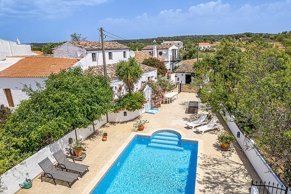Property photo 1 of 56 Charming Traditional Quinta