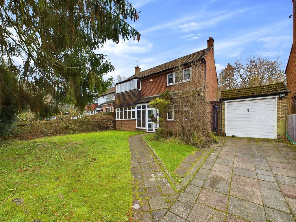 Property photo 1 of 20 Cam02885G0-Pr0282-Still022.Jpg