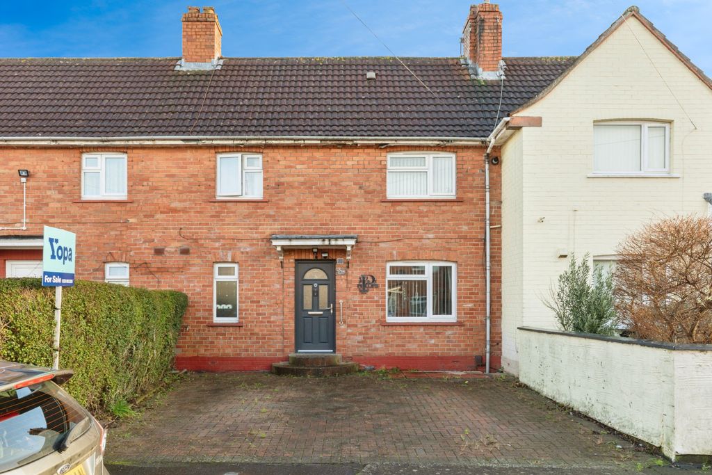 Property photo 1 of 20 Front