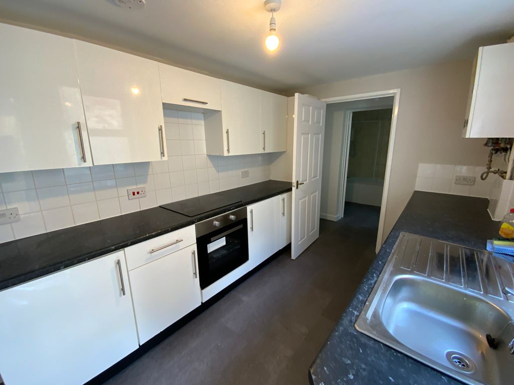 Property photo 2 of 20 Img_1731
