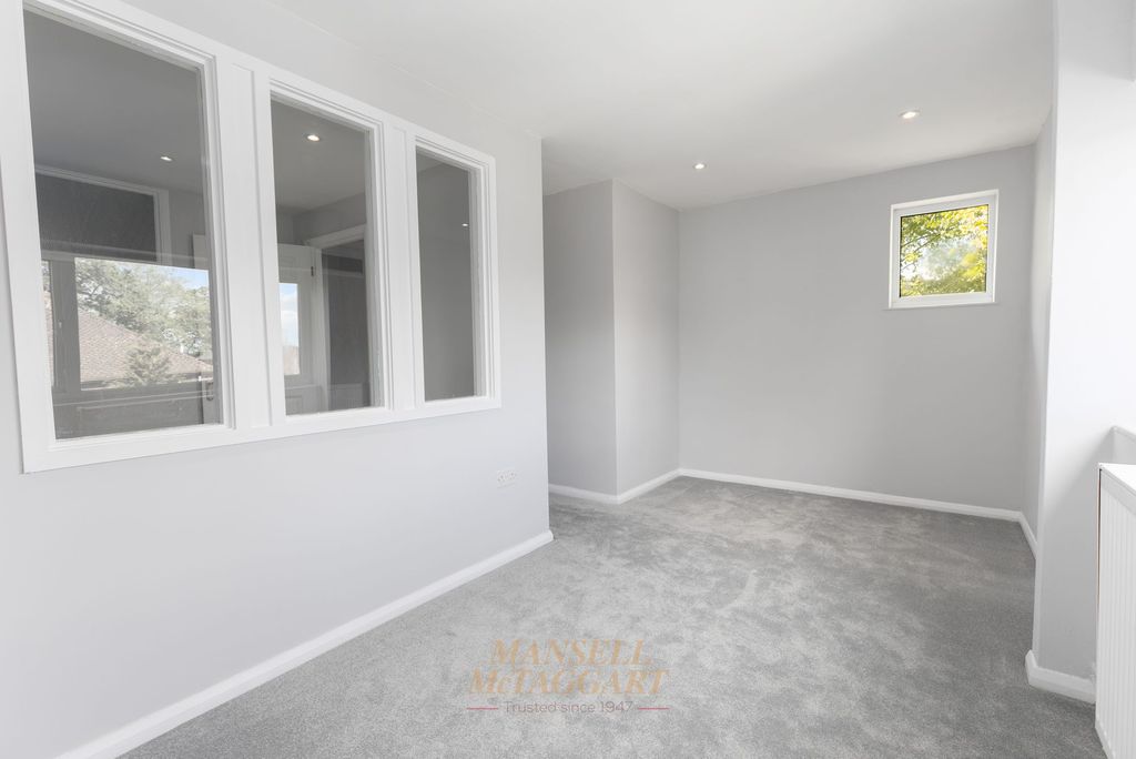 Additional image 6 of 1 bed maisonette for saleBuckhurst Close, East Grinstead RH19