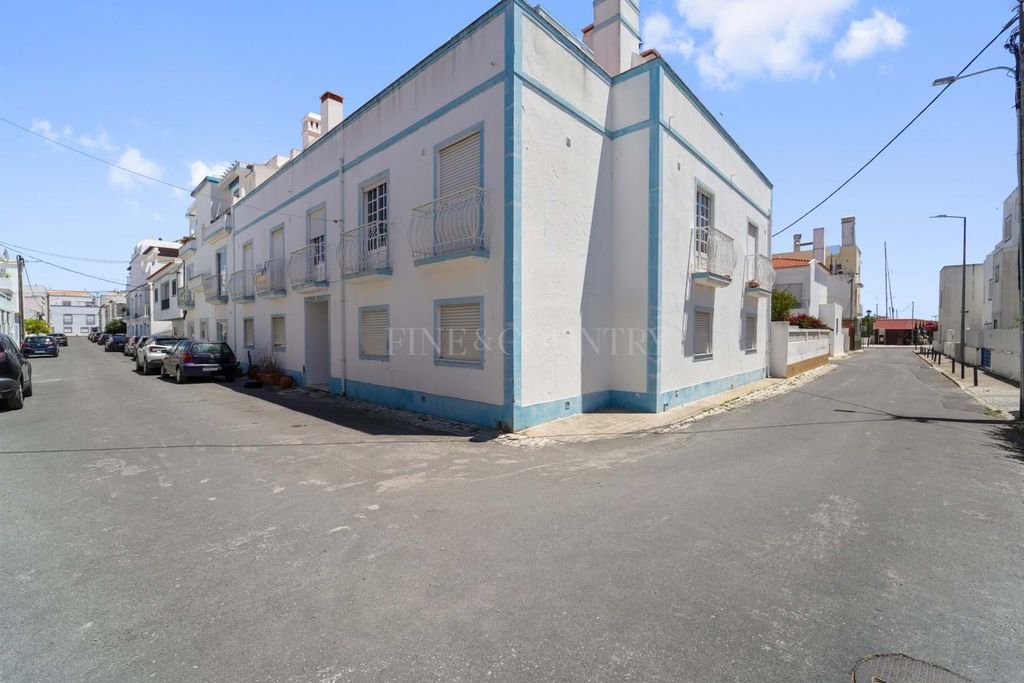 Property photo 1 of 30