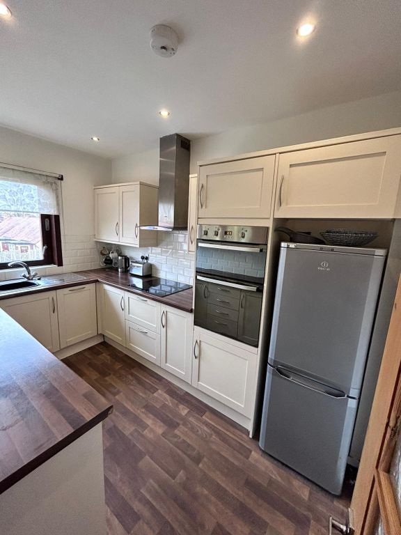 Property photo 3 of 12 Photo 3