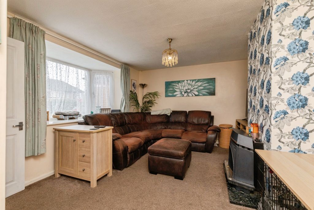 Property photo 2 of 24